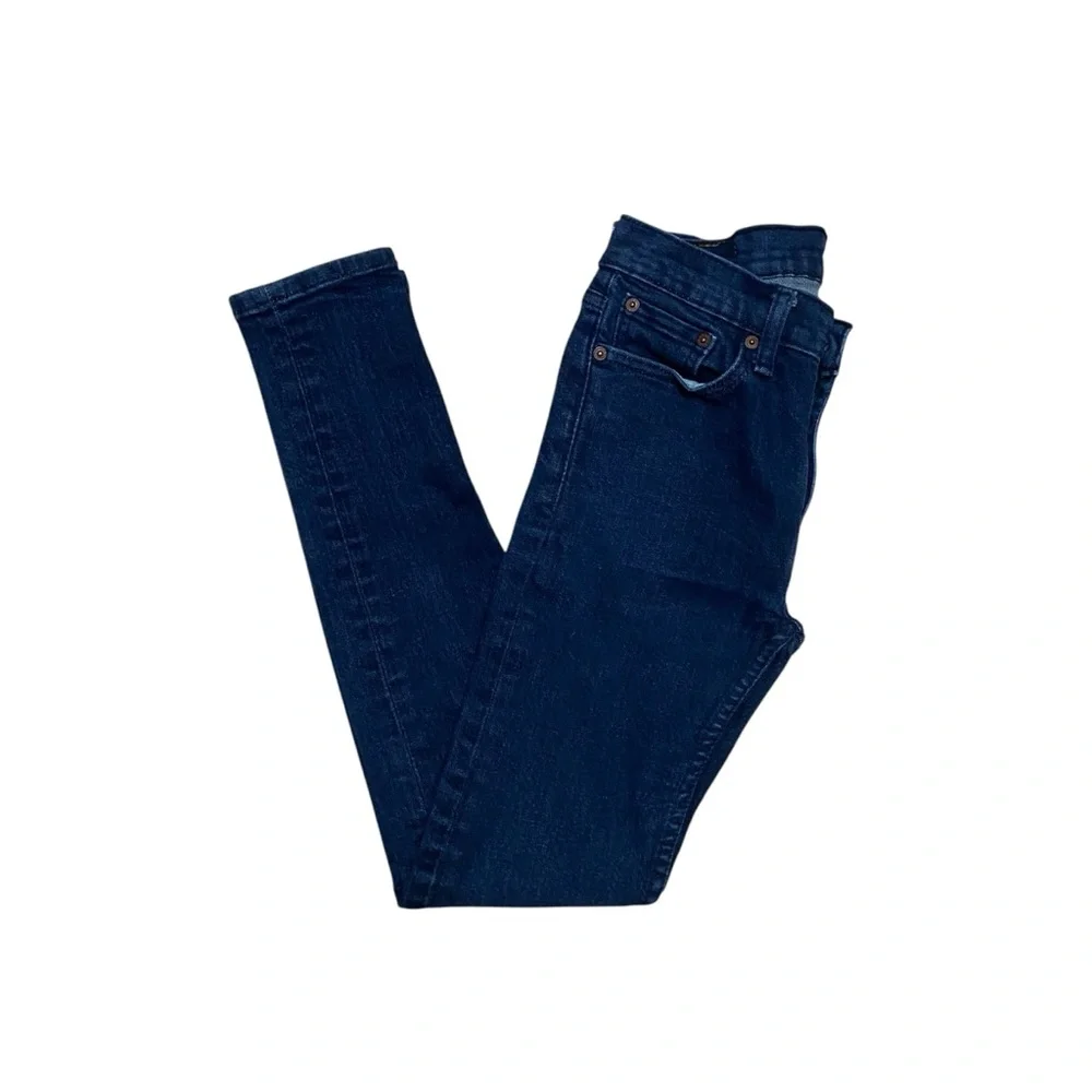 Levi’s 519 Extreme Skinny Dark Wash Jeans Blue